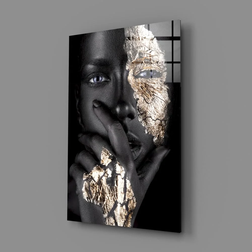 Peinture sur verre de femme