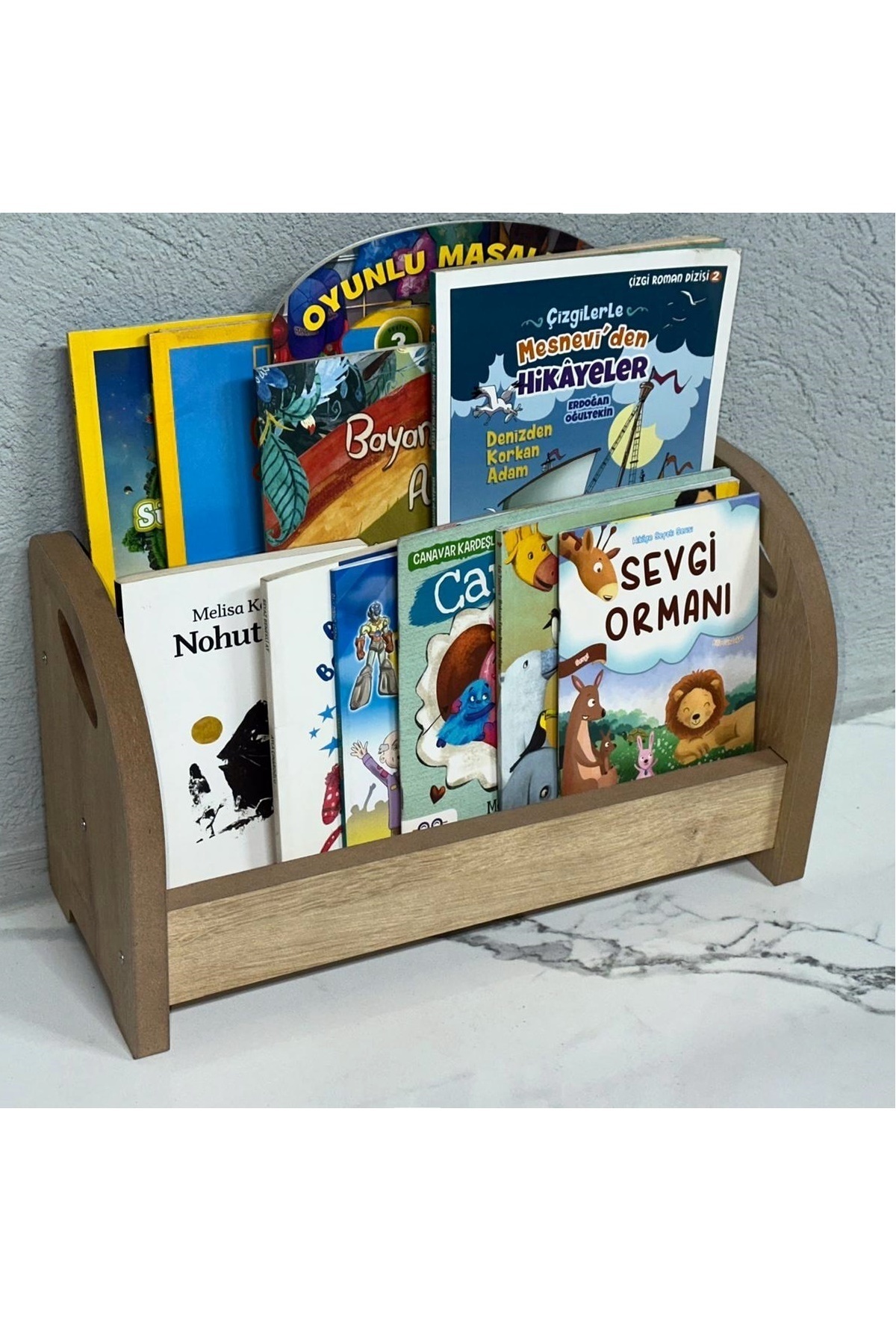 Bibliothèque Montessori en bois, très pratique