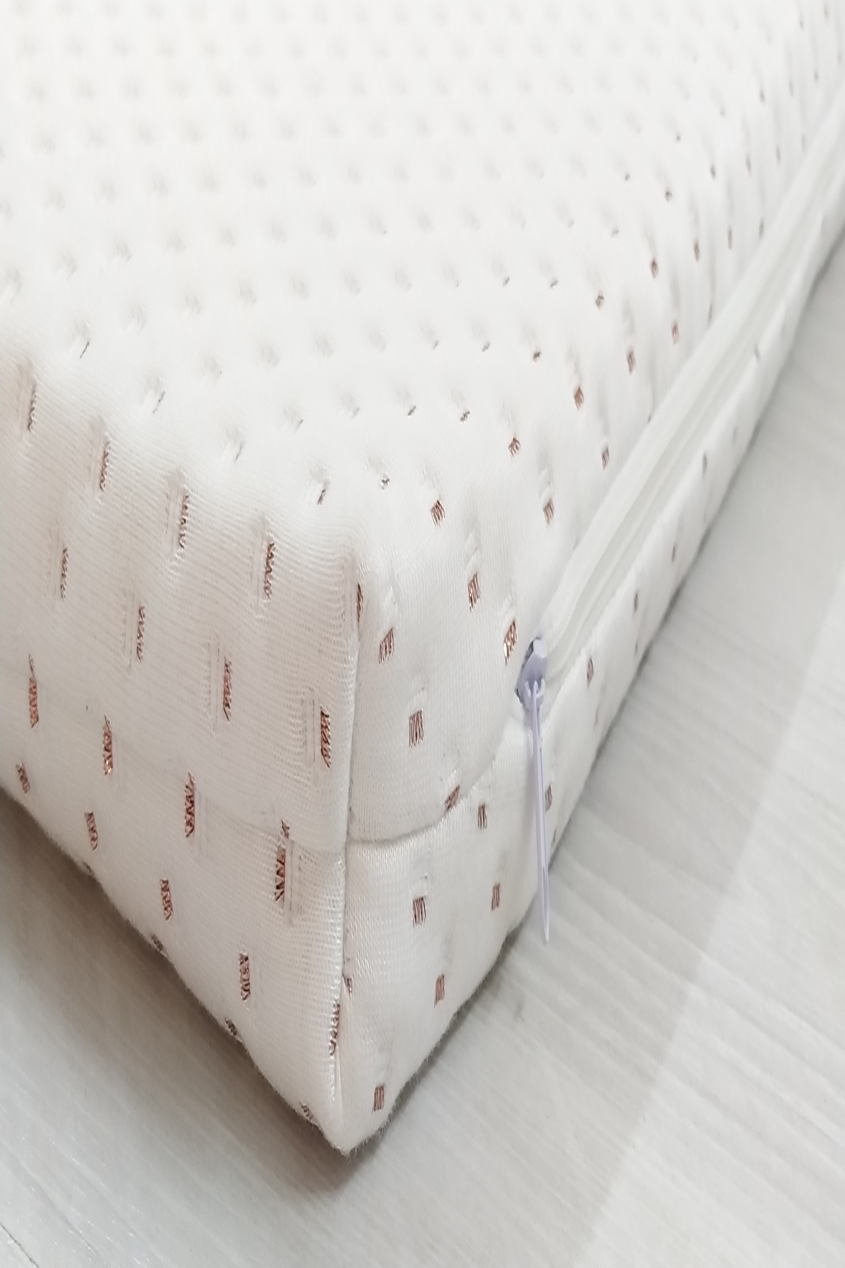 Protège-matelas orthopédique en viscoélastique & surmatelas avec élastique et fermeture éclair 5 cm